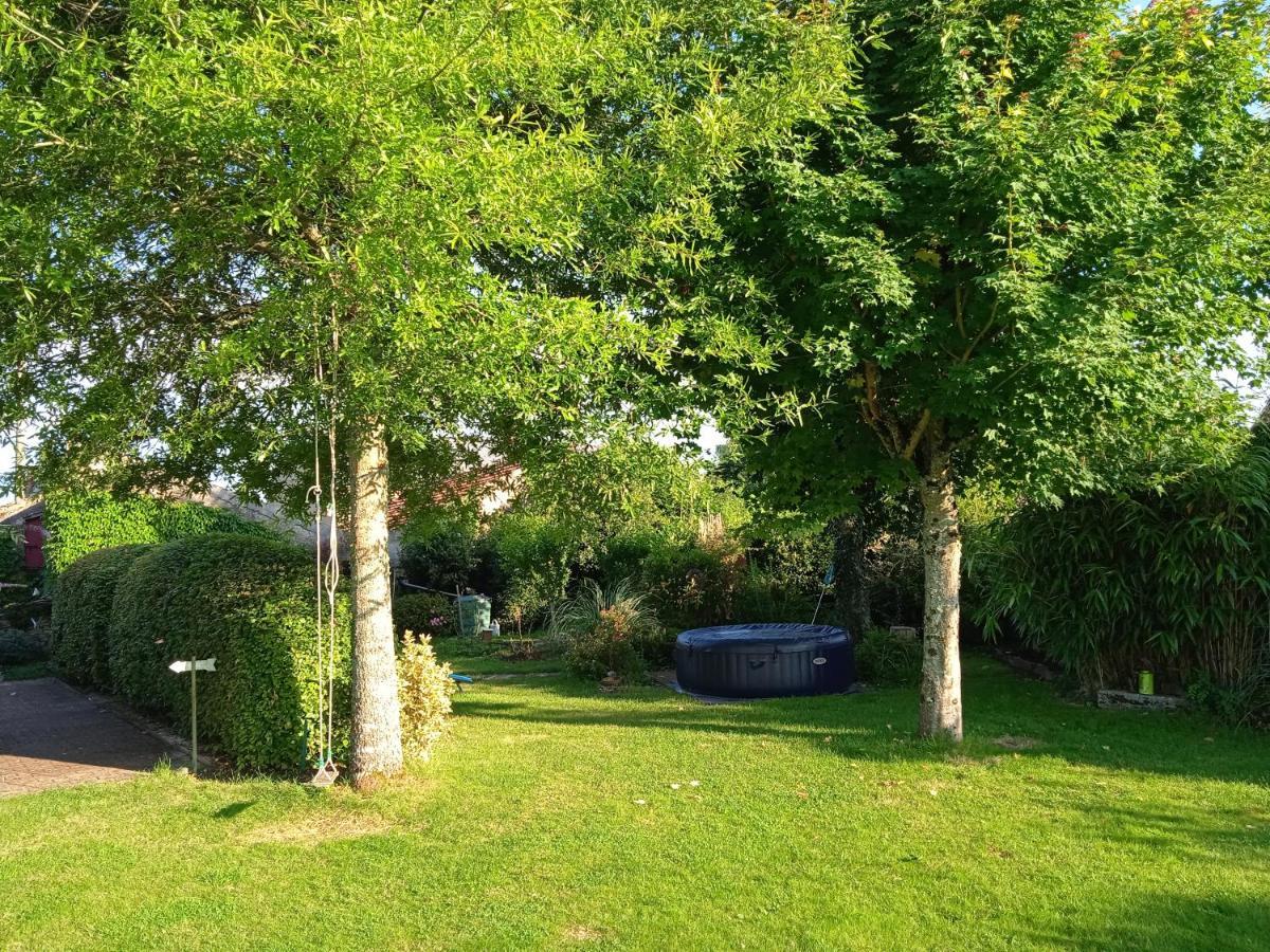 La Lisiere Du Morvan Magny-Lormes Exterior photo